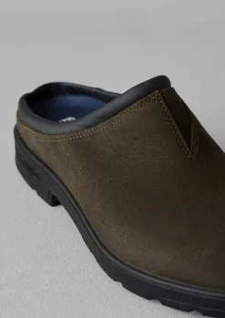 Shoes-TOAST Blundstone Waxed Suede Grip Clogs Olive