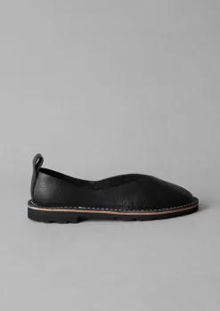 Sandals-TOAST Steve Mono Artisanal Pumps Black