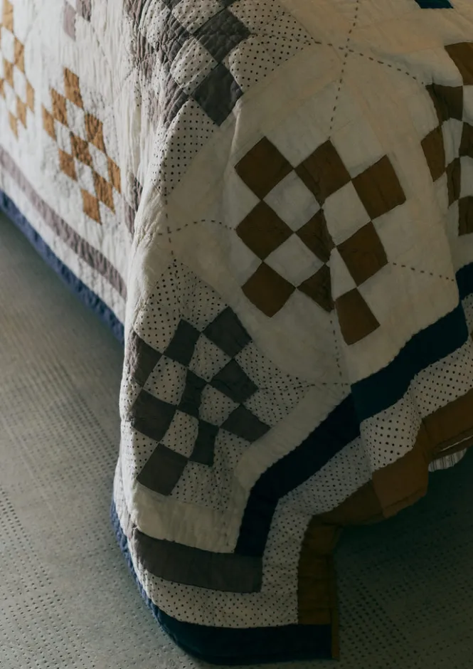 Textiles|Blankets & Throws-TOAST Tile Cotton Patchwork Quilt Ecru/GoldenHay/Prune